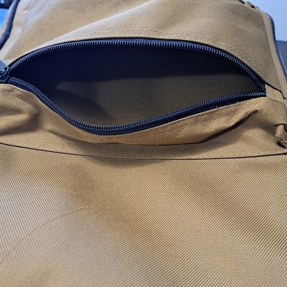 Picnic Time Insulated Backpack Cooler    12"x17"x6.5" - Picture 11 of 12